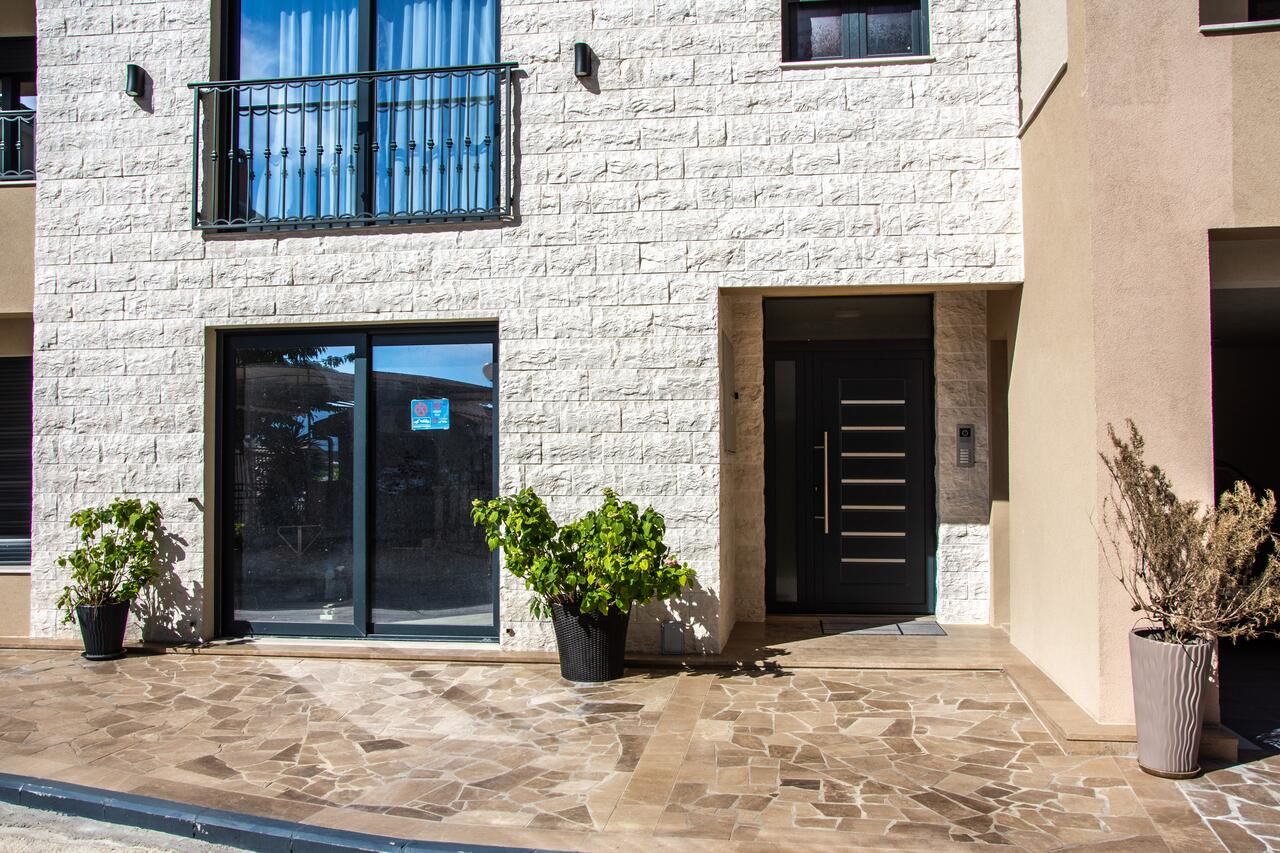 Апартаменты Ralux apartman Tivat Тиват